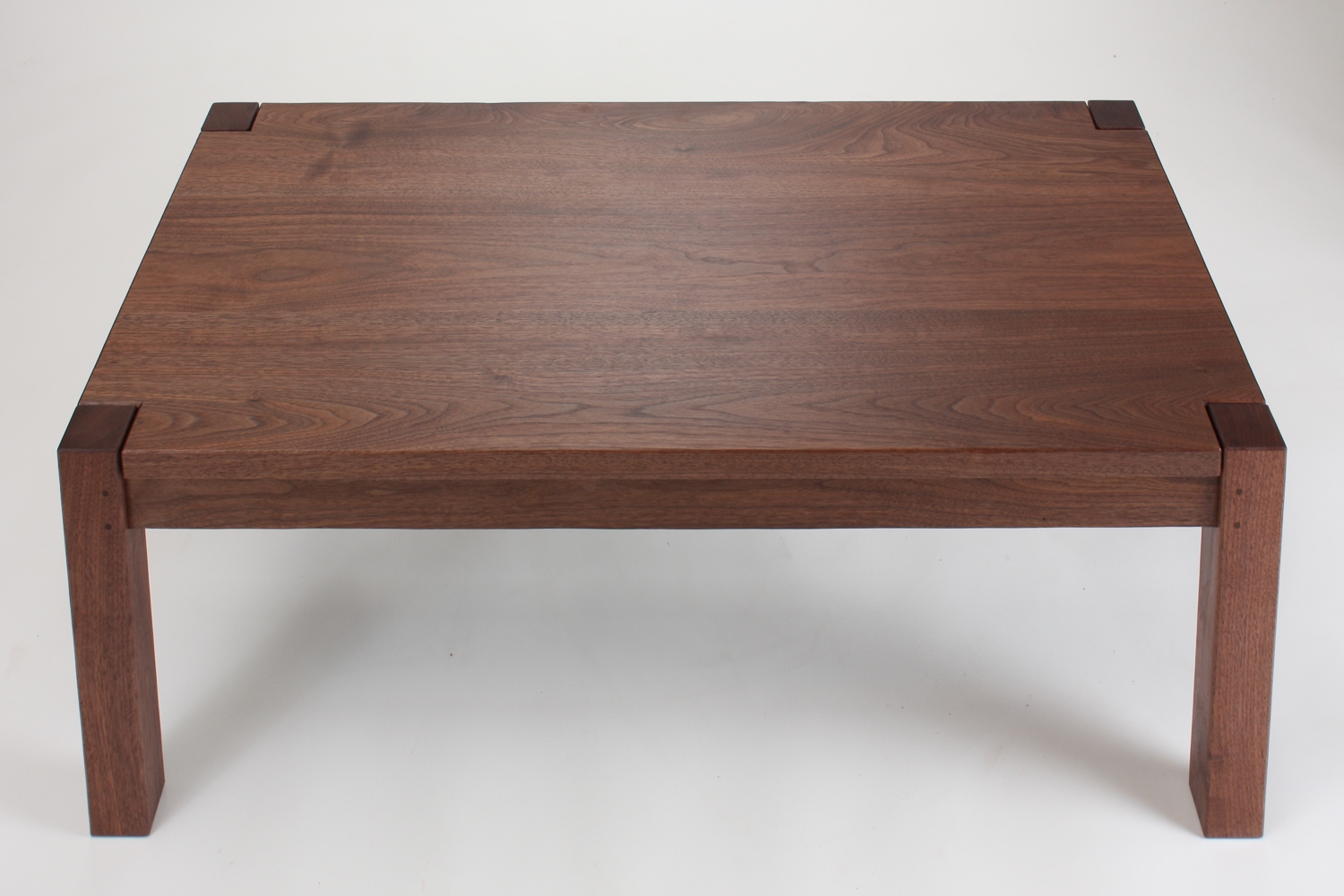 parson's style coffee table