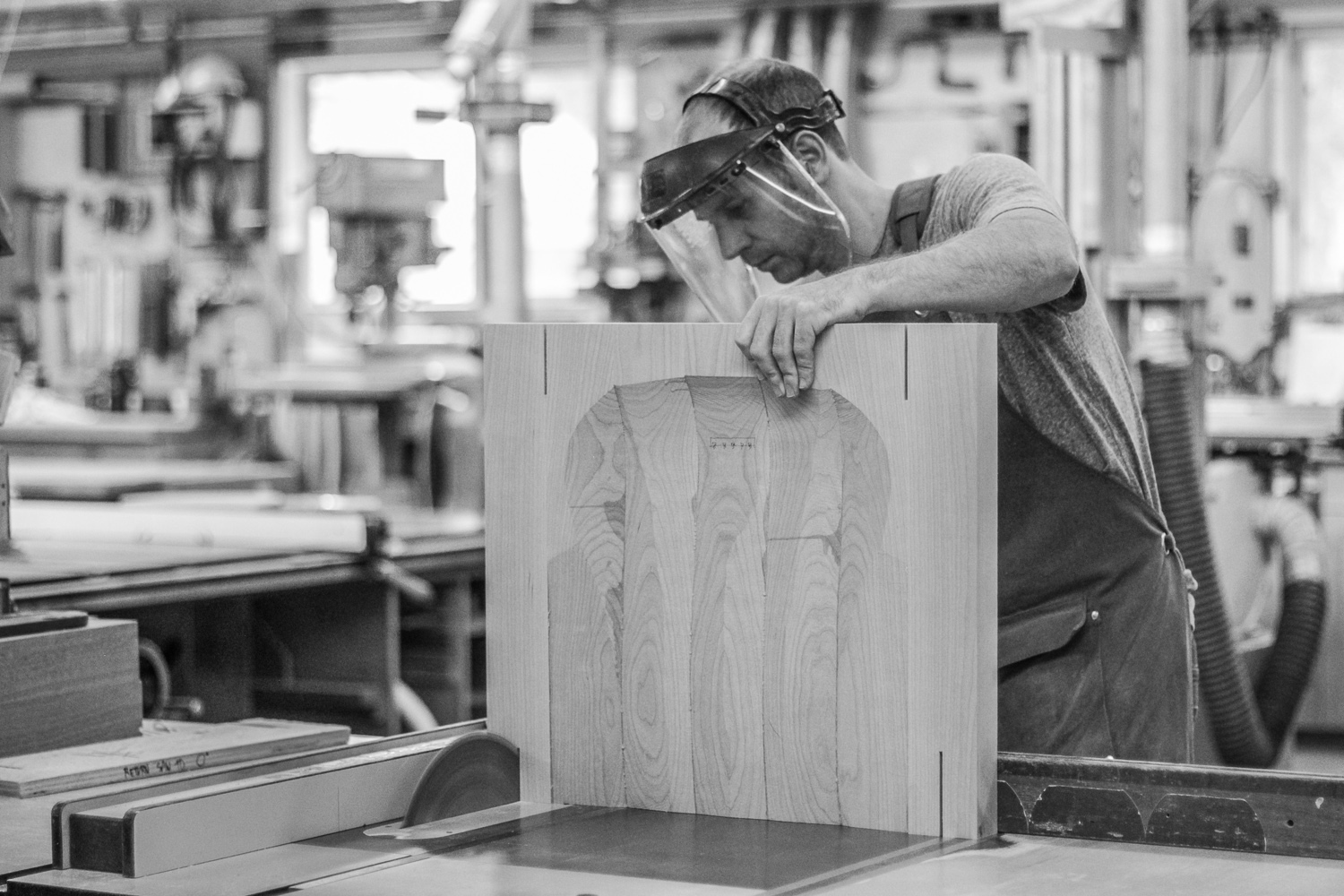 Austin notching rocking chair seats