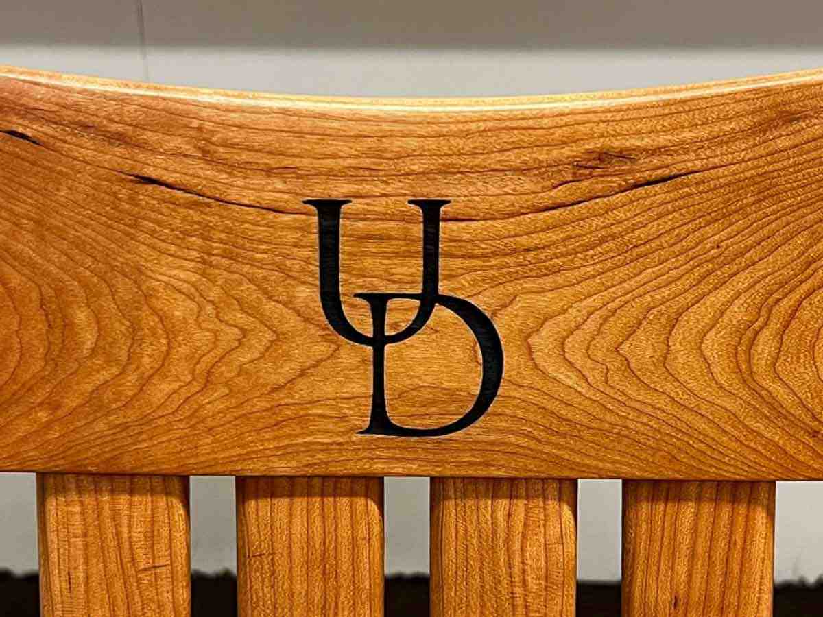 Uof D